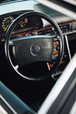 Mercedes-Benz 560 ТEL by Caro International 1990 года